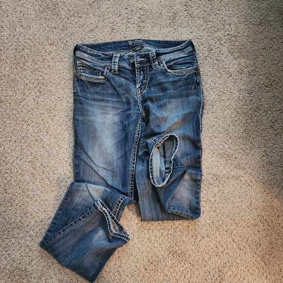 Silver Suki Straight - Picture 3 of 3